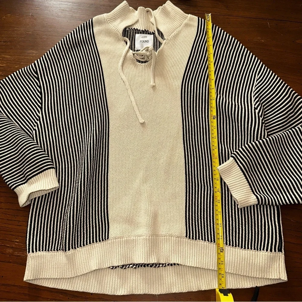 Found men’s TABAS TIE KNIT COLLARED SWEATER
in cream S - Picture 4 of 11